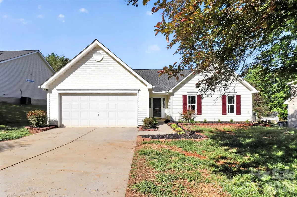 5774 Dove Point DR SW, Concord, NC 28025