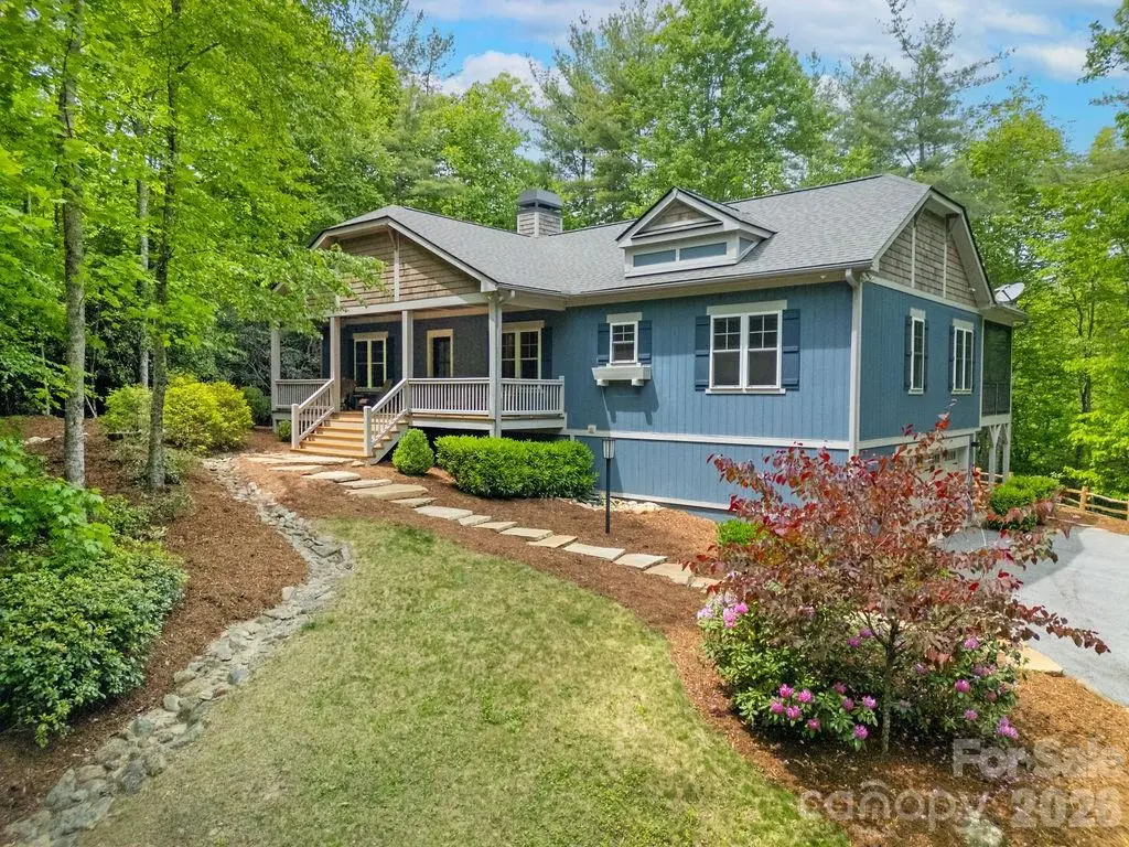 131 Bear Trace RD, Brevard, NC 28712