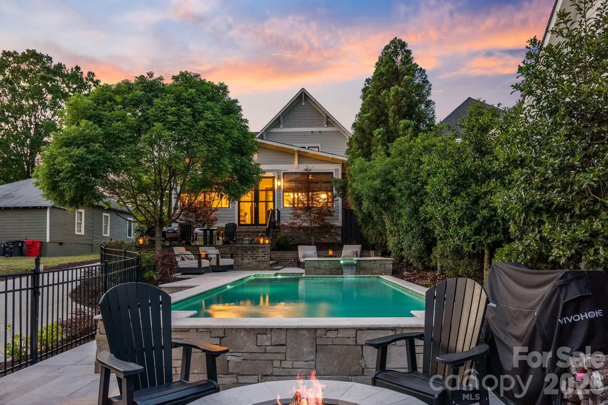 351 Delburg ST, Davidson, NC 28036