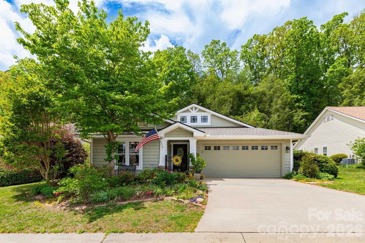 59 Sunview CIR, Arden, NC 28704