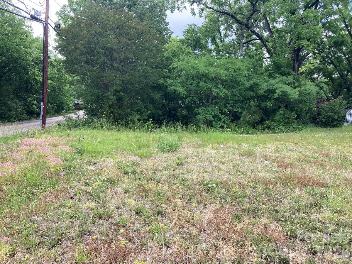 610 S Yadkin AVE S, Spencer, NC 28159