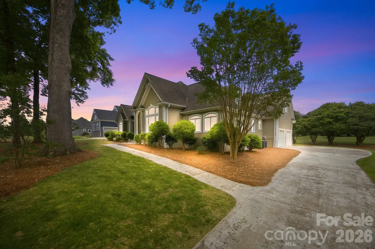 242 Mallard WAY, Mooresville, NC 28117