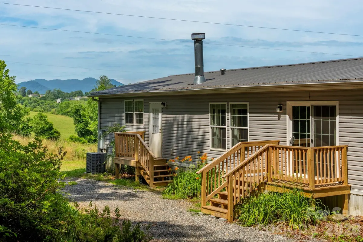 351 Mag Sluder RD, Alexander, NC 28701