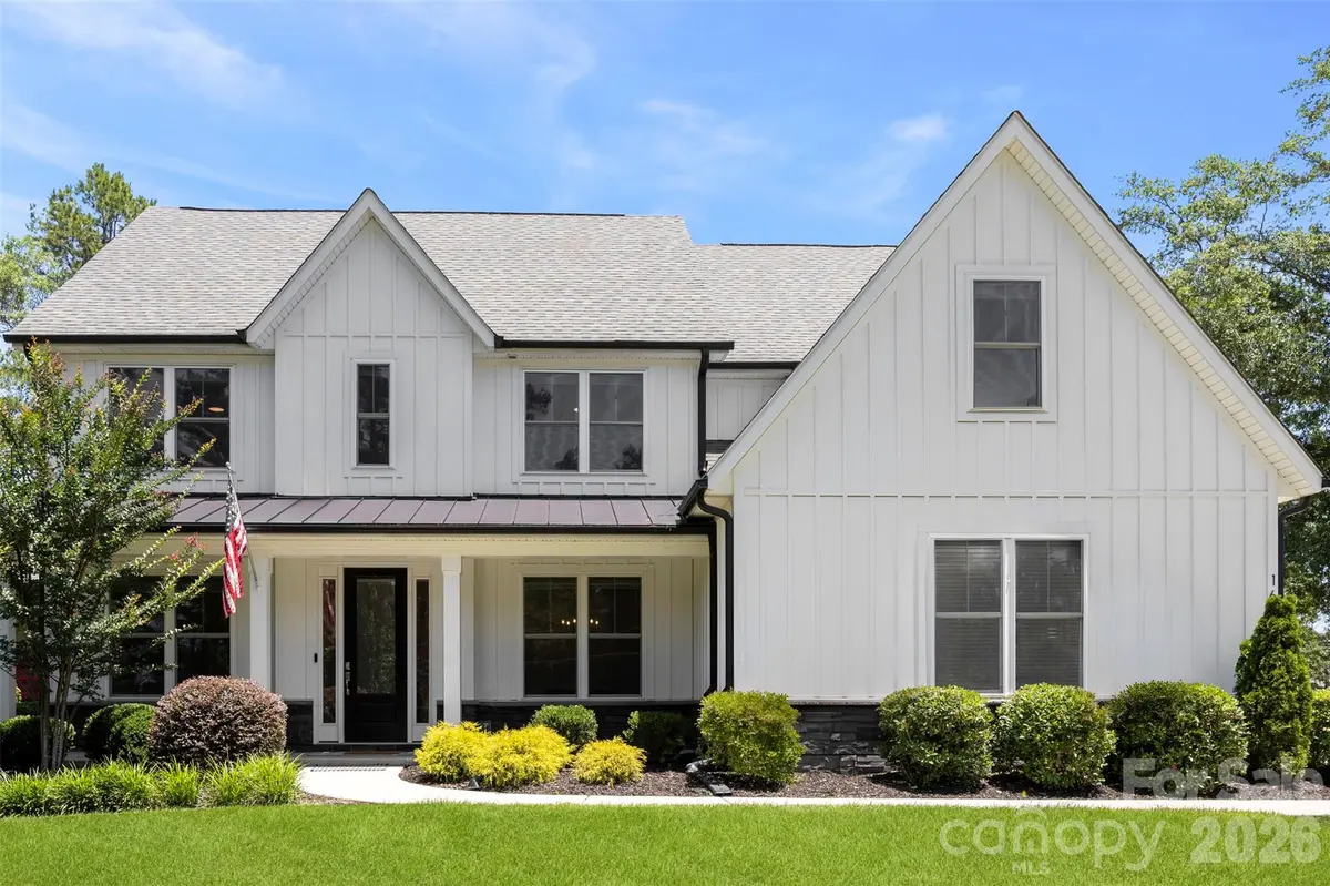 16709 Mckee RD, Charlotte, NC 28278
