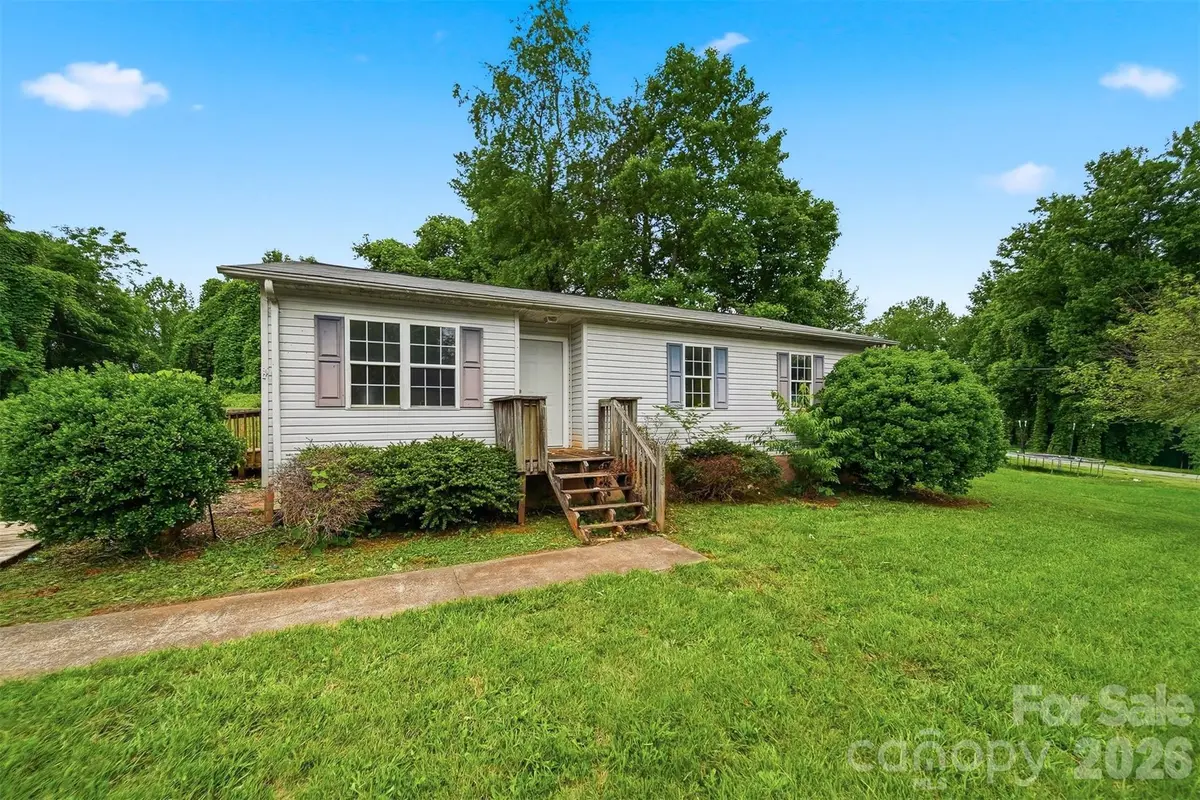 2130 Haven CIR SE, Lenoir, NC 28645