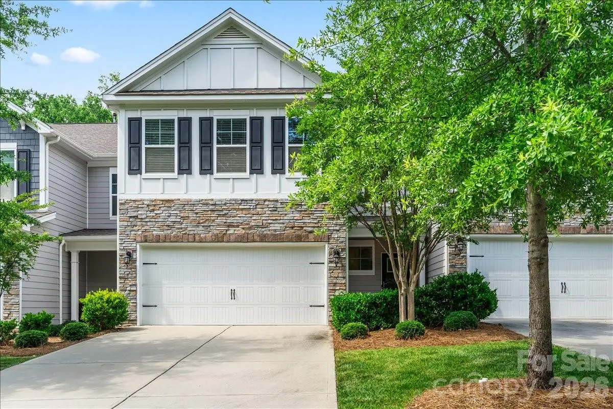 6040 Artigas DR, Fort Mill, SC 29707
