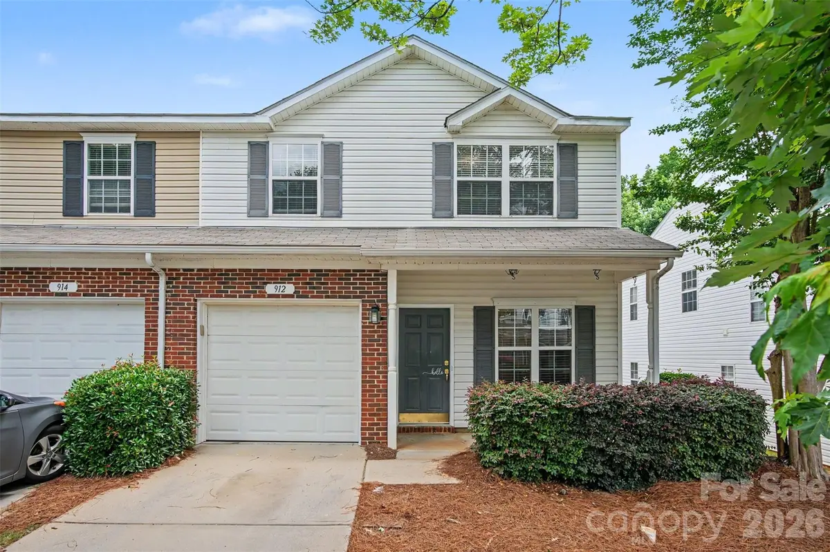 912 Little Creek DR, Fort Mill, SC 29715