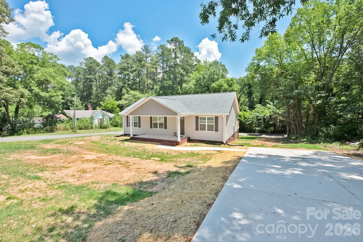 120 Homestead AVE, Kannapolis, NC 28081