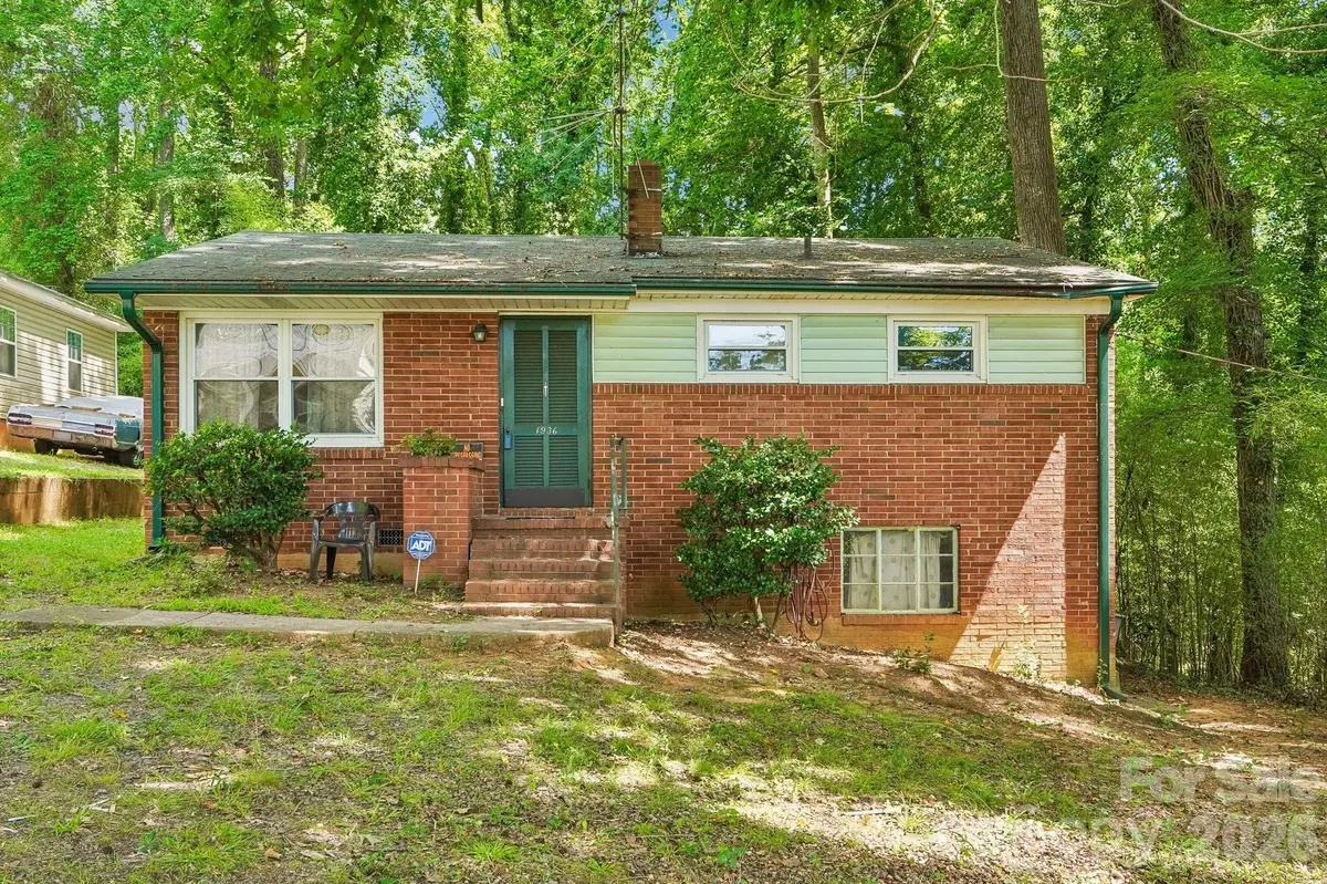 1936 St Paul ST, Charlotte, NC 28216