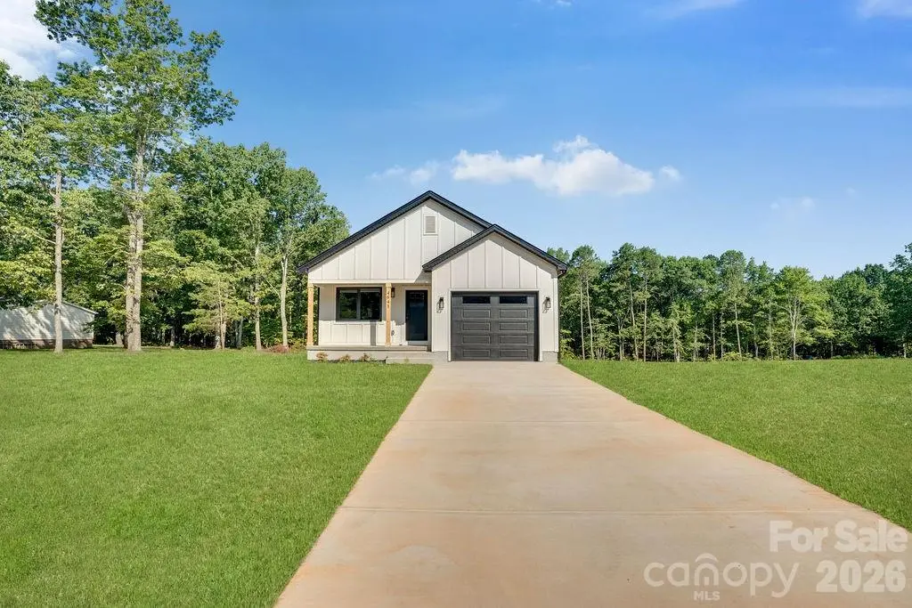 4641 Graybirch DR, Maiden, NC 28650