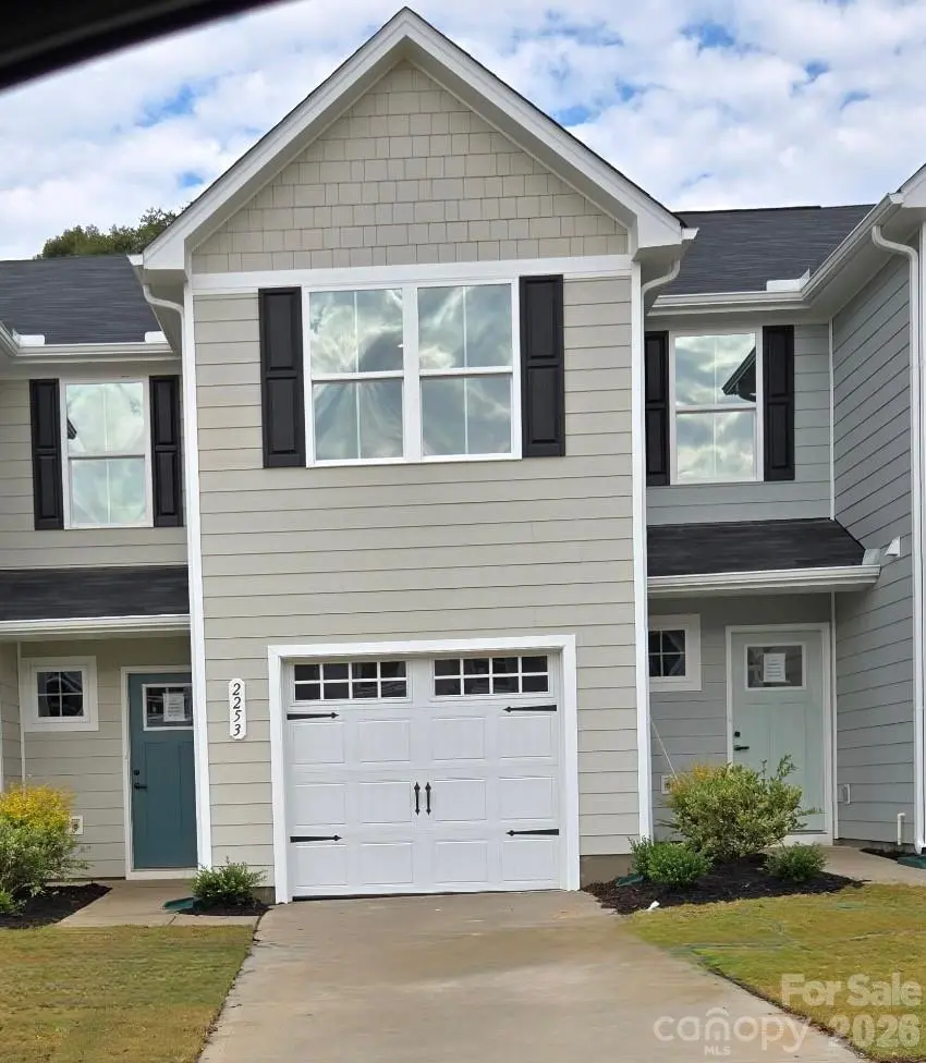 2253 Stephens Farm DR, China Grove, NC 28023