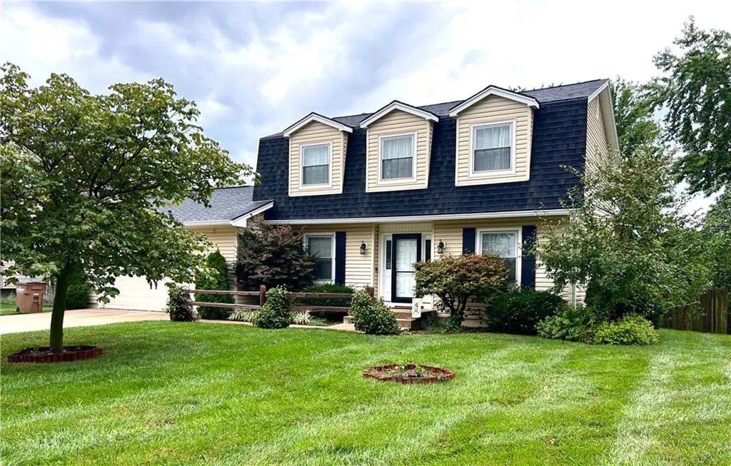 220 Johnston Pkwy, Raymore, MO 64083