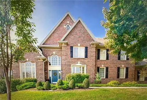 6000 N Cosby CT, Kansas City, MO 64151