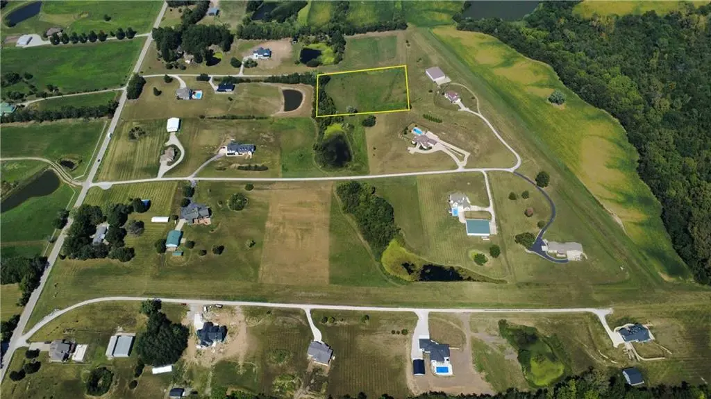 SE Mooney DR, Holt, MO 64048