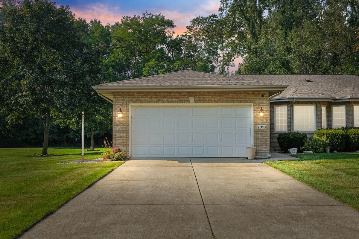 2016 Texas Street, Chesterton, IN 46304