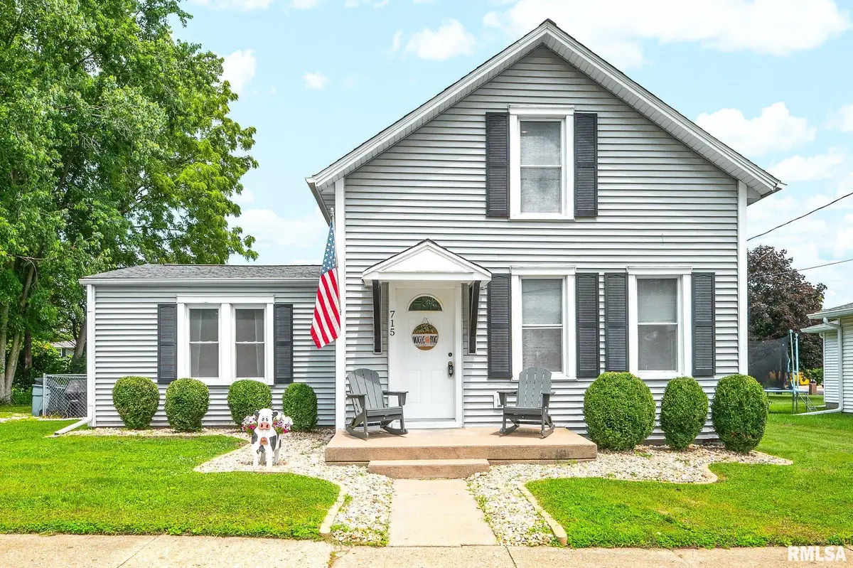 715 E CHATHAM ST, Metamora, IL 61548