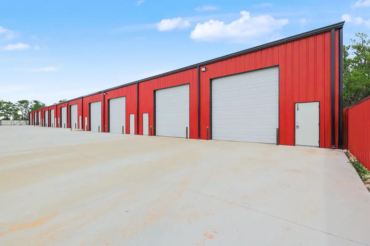 11301 W 53rd St N, Maize, KS 67101