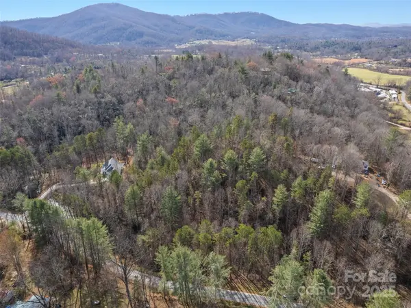 0000 Lindsey Loop RD, Fletcher, NC 28732
