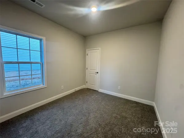 713 Inwood Hill DR #96, Gastonia, NC 28056