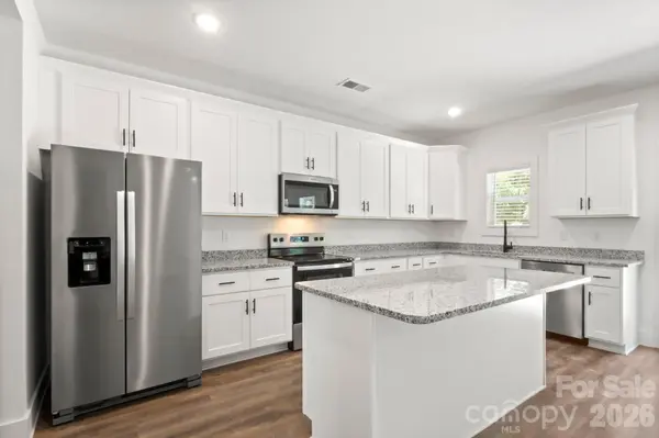 3034 Woodlands Creek DR, Monroe, NC 28110