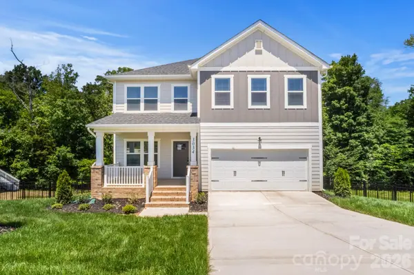 3034 Woodlands Creek DR, Monroe, NC 28110