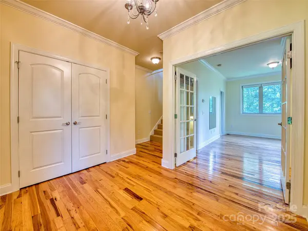 20A Lila LN, Clyde, NC 28721