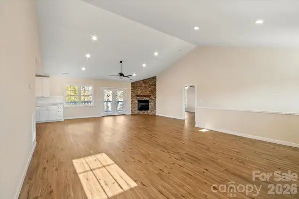 78 Grace Estates DR, Marion, NC 28752