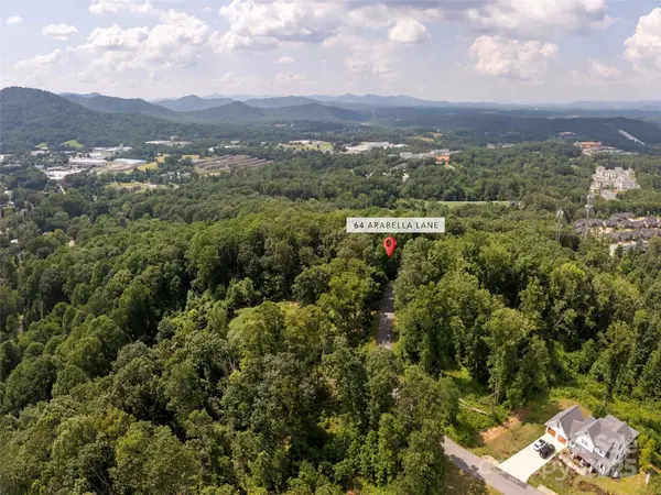 64 Arabella LN, Arden, NC 28704