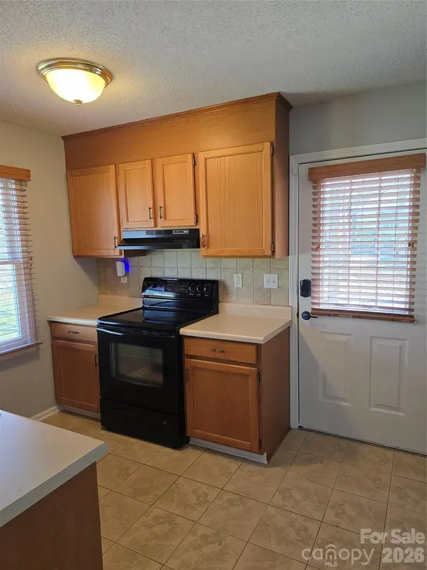 134 Millard LN, Troutman, NC 28166
