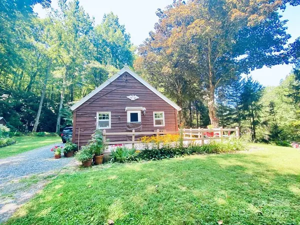 100 Crosspatch DR, Bryson City, NC 28713