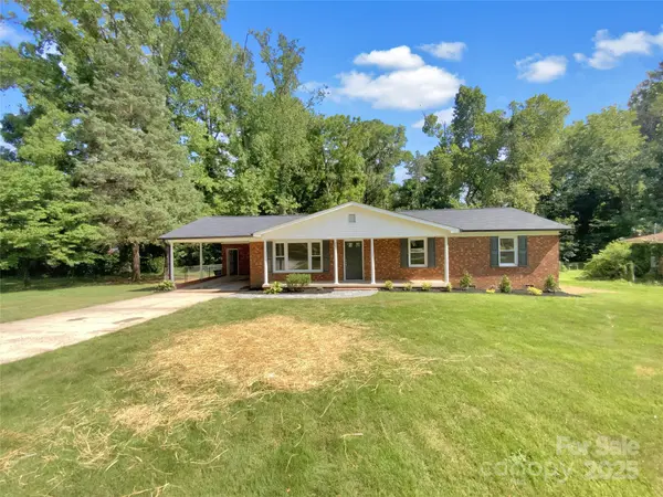 301 Briarcliff DR, Kannapolis, NC 28081