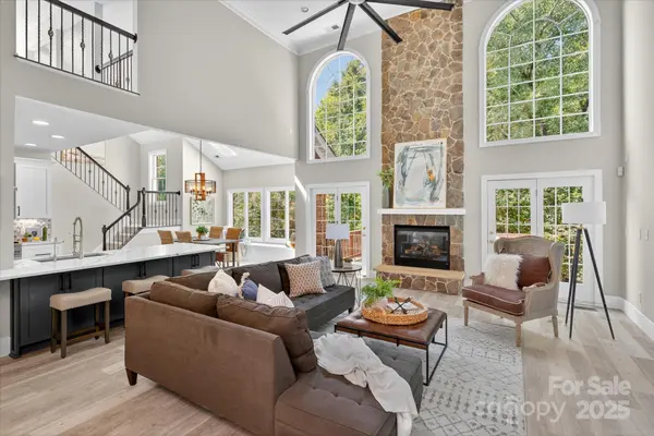 3009 Groves Edge LN, Waxhaw, NC 28173