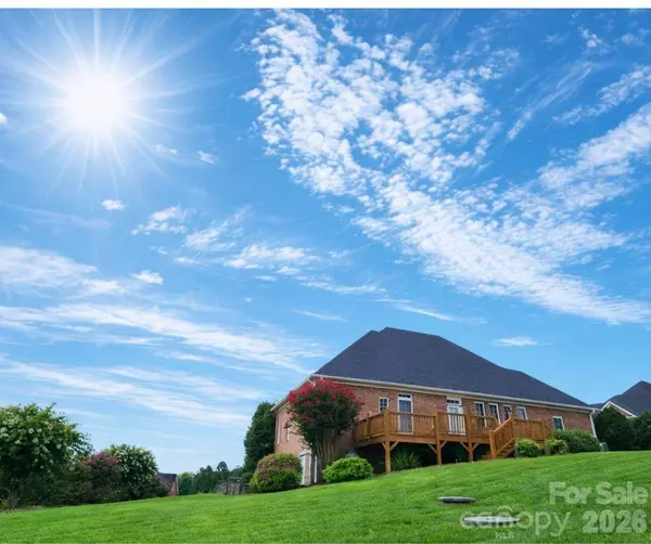 1081 Horse Rock RD, Hickory, NC 28602