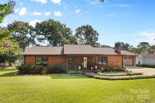 4920 Surfwood DR,  Sherrills Ford,  NC 28673