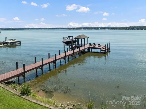 2429 Singleton PT, Liberty Hill, SC 29074