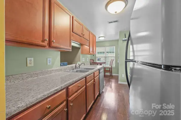 6623 Nevin Glen DR, Charlotte, NC 28269