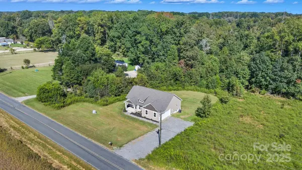 345 Knox Farm RD, Statesville, NC 28677