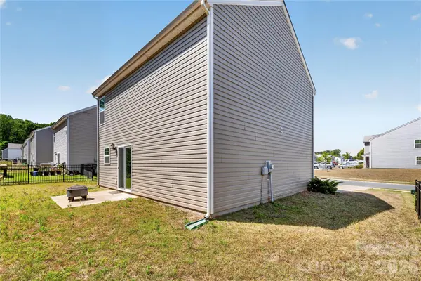 219 Berrybeth CIR, China Grove, NC 28023