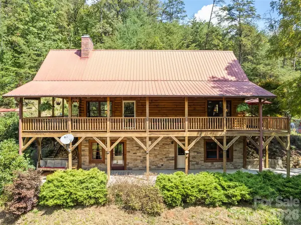 648 Suntrace CIR, Cullowhee, NC 28723