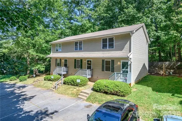 6 Azalea RD #C, Arden, NC 28704