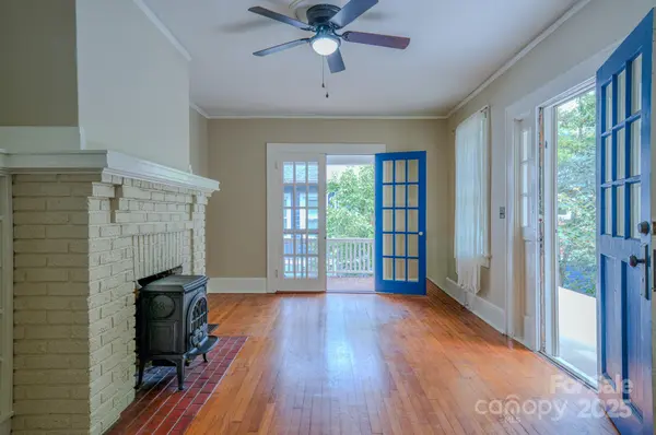 5 Camden AVE, Asheville, NC 28804