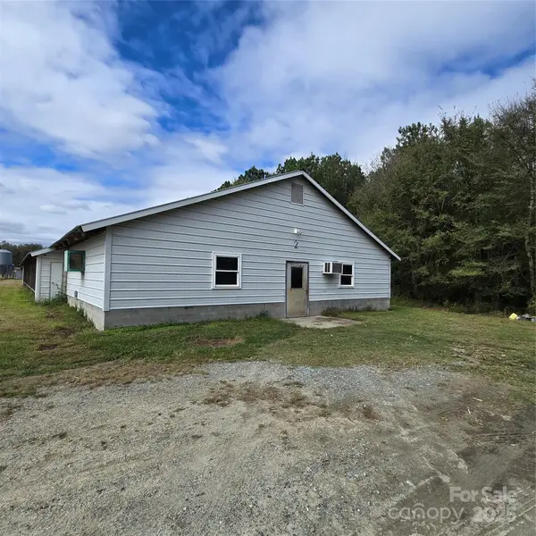 2955 Wrenn RD, Prospect Hill, NC 27314