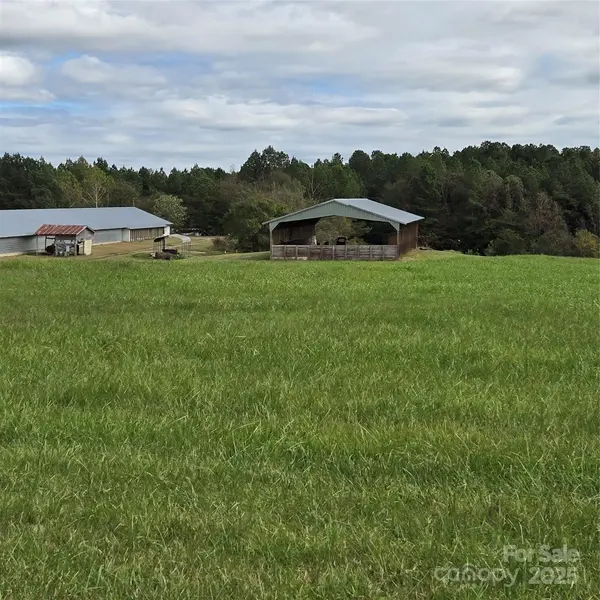 2955 Wrenn RD, Prospect Hill, NC 27314