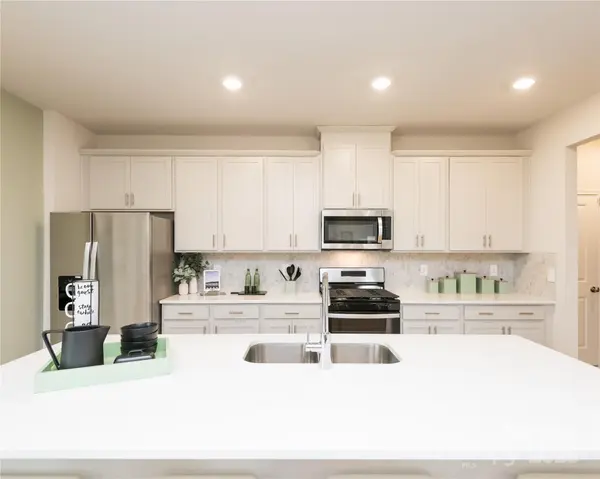 7233 Yardley ST, Gastonia, NC 28056