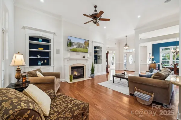 120 Elizabeth Hearth RD, Mooresville, NC 28115