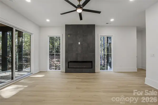 4221 Spring ST, Matthews, NC 28105
