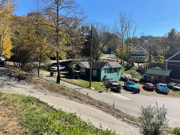 130 Lookout RD, Asheville, NC 28804