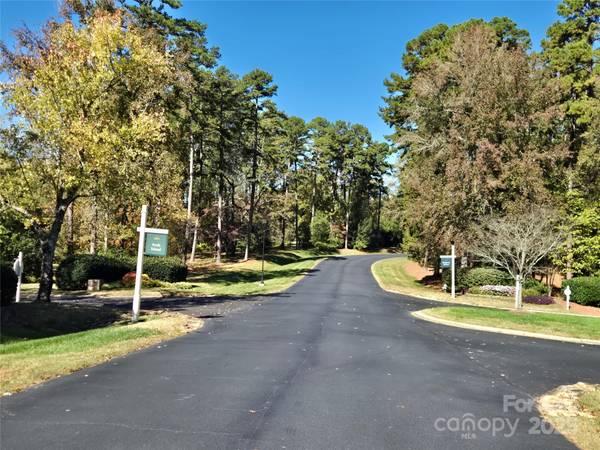125 Swift Island PL #10, Badin Lake, NC 28127