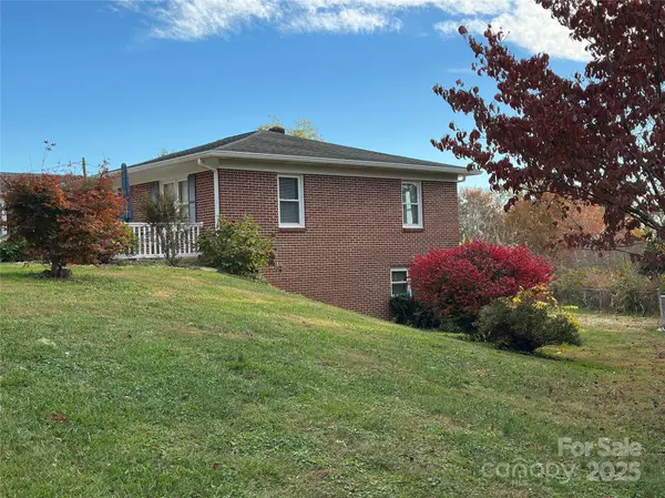 2945 Freezer Locker RD, Hudson, NC 28638