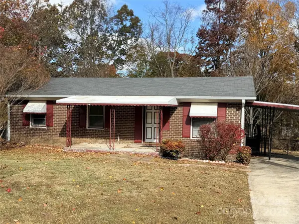 107 Aster DR,  Greer,  SC 29651